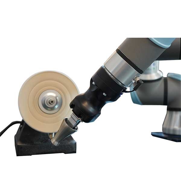 Universal Robots lanza UR+ Application Kits para cobots